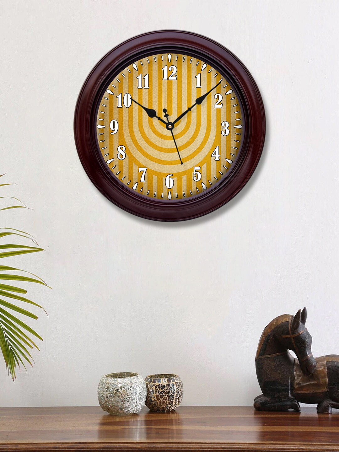 

999Store Yellow & Brown Printed Contemporary Wall Clock