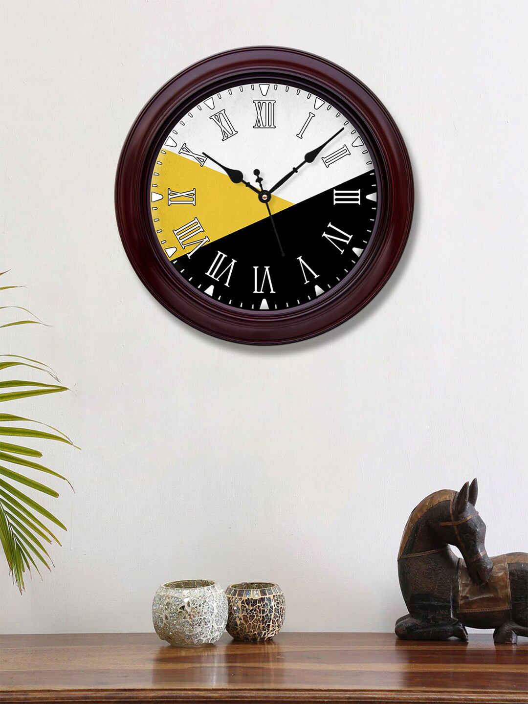 

999Store Black & White Printed Contemporary Wall Clock