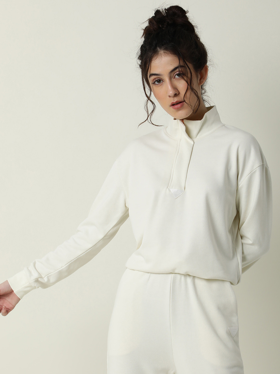 

RAREISM Women Off White Sweatshirt