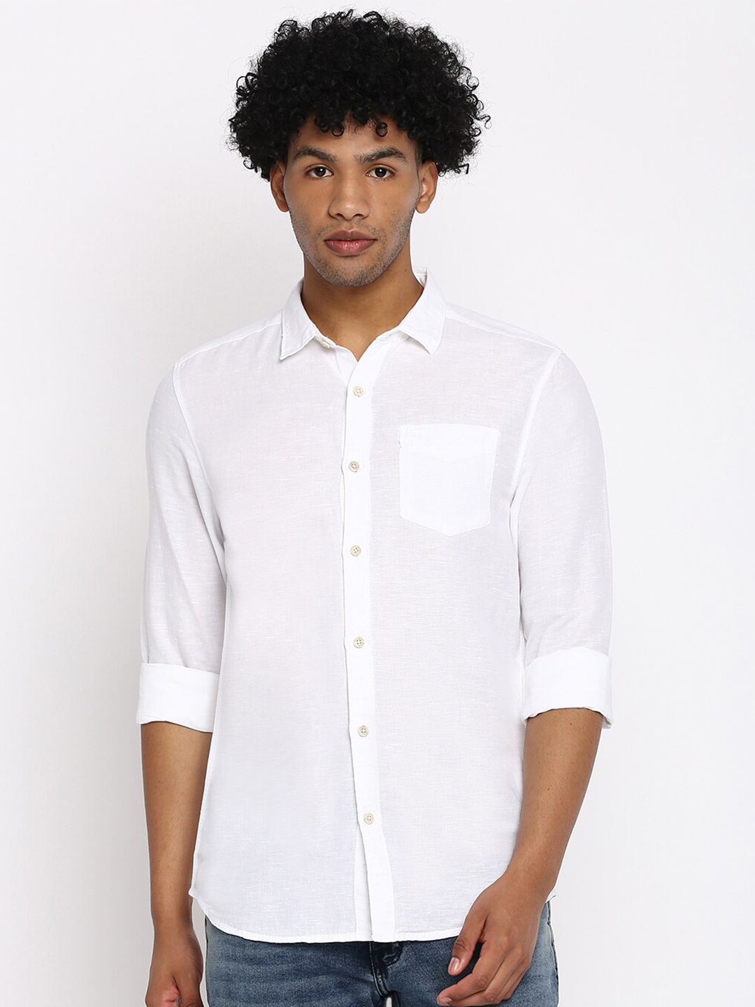 

Wrangler Men White Classic Casual Shirt
