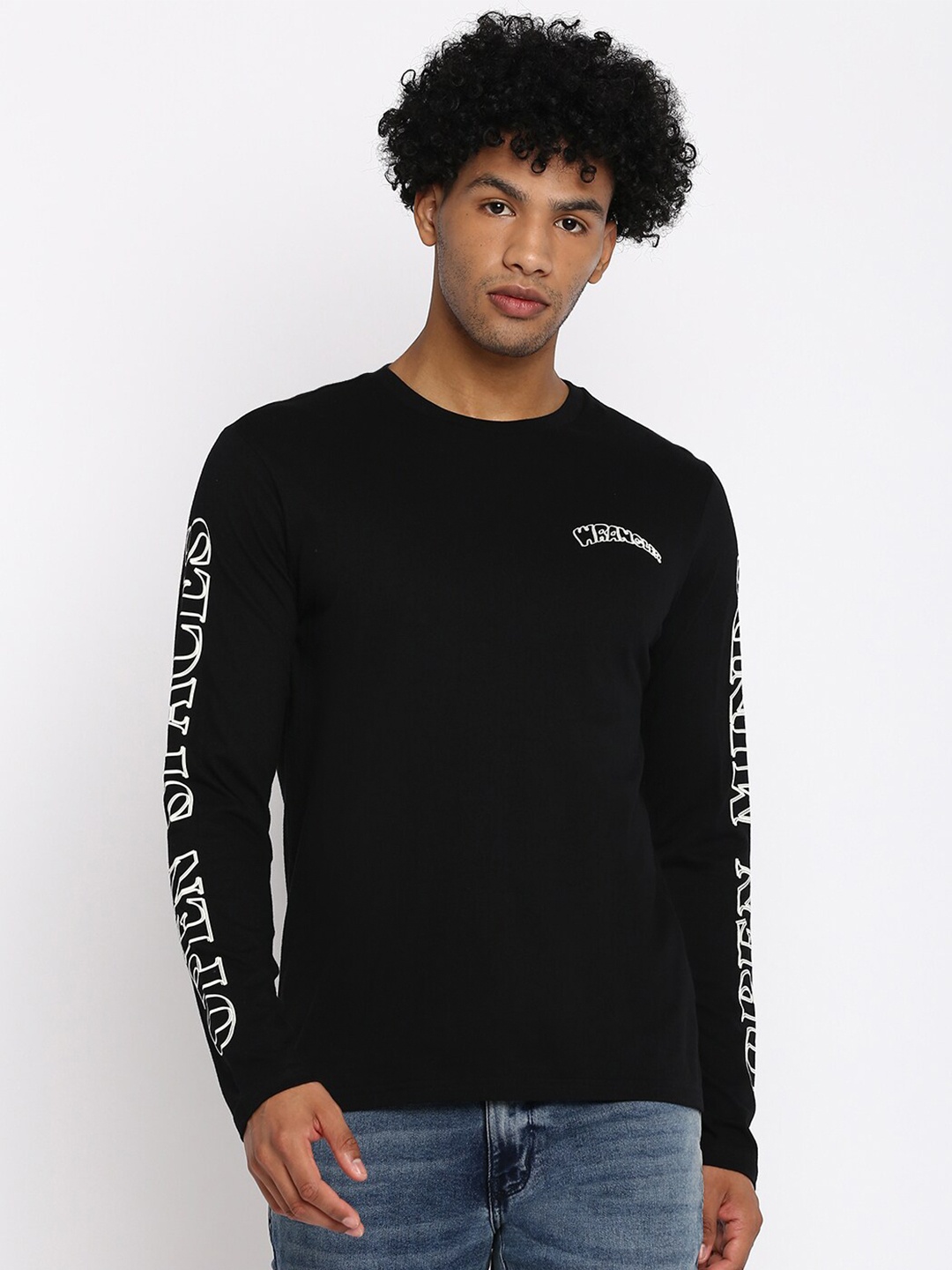 

Wrangler Men Black & White Typography Printed T-shirt
