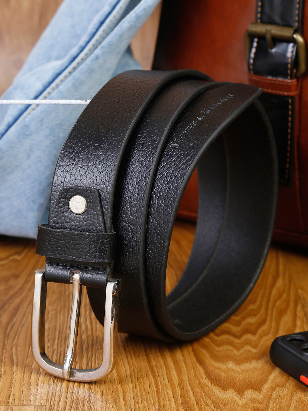 

MONKS & KNIGHTS Men Black Formal Belt