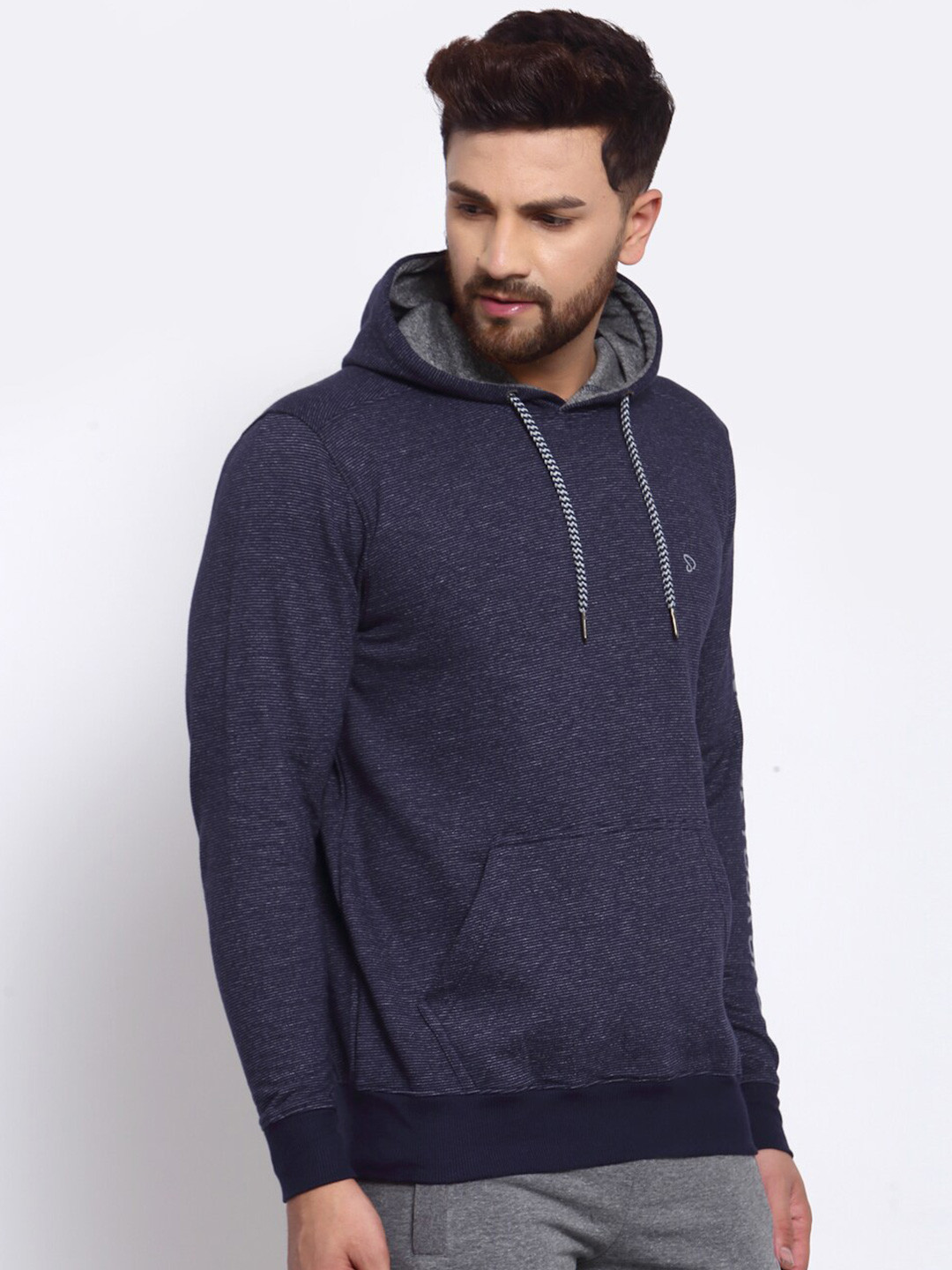 

SPORTO Men Navy Blue Hooded Sweatshirt