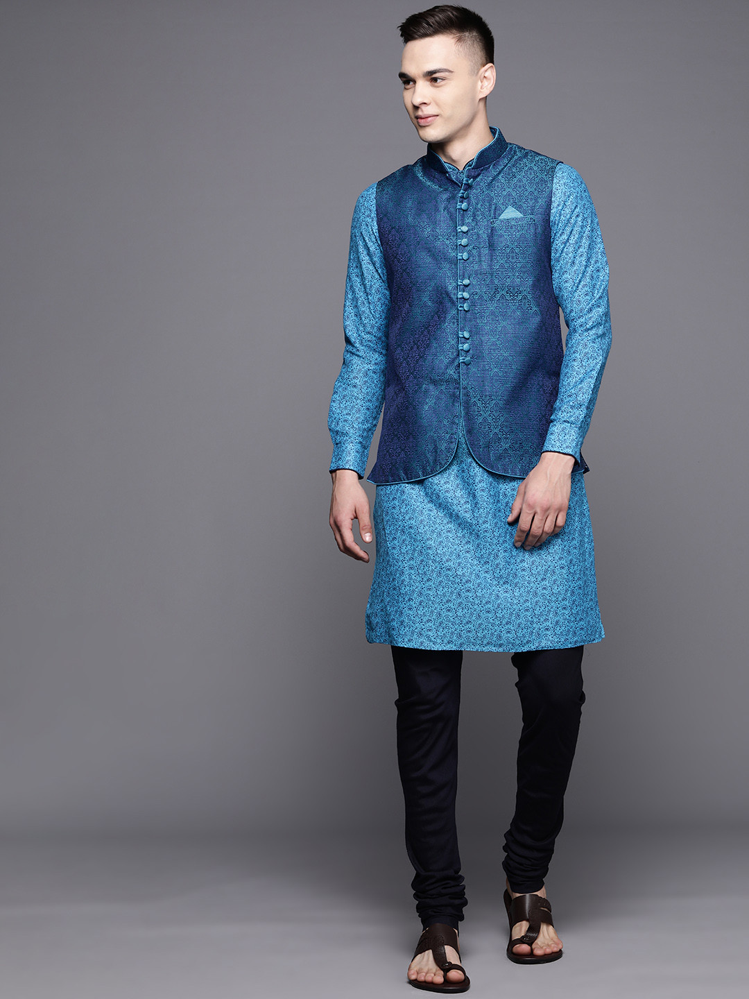 

Manu Men Ethnic Motifs Printed Kurta with Churidar & Nehru Jacket, Blue