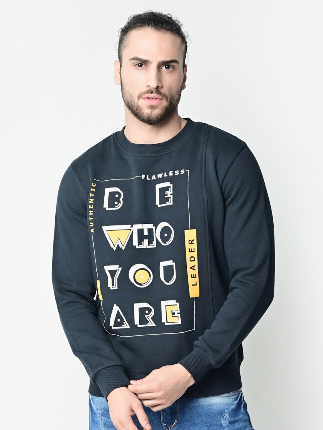 

FLAWLESS Men Blue Printed Sweatshirt