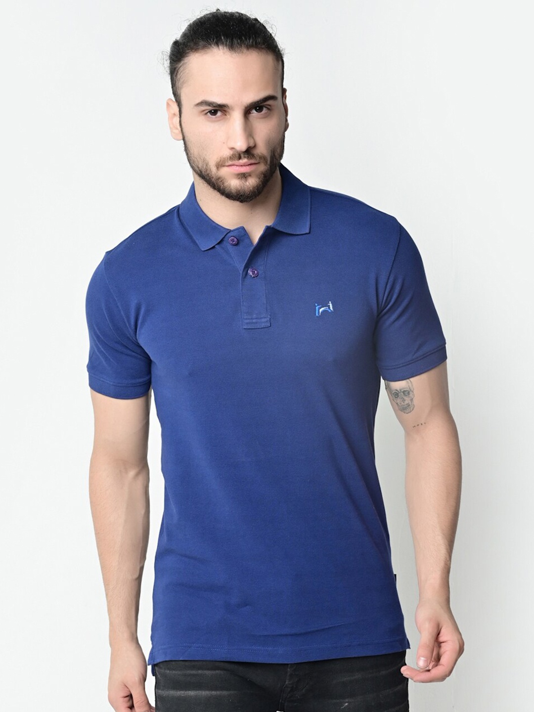 

FLAWLESS Men Navy Blue Polo Collar T-shirt