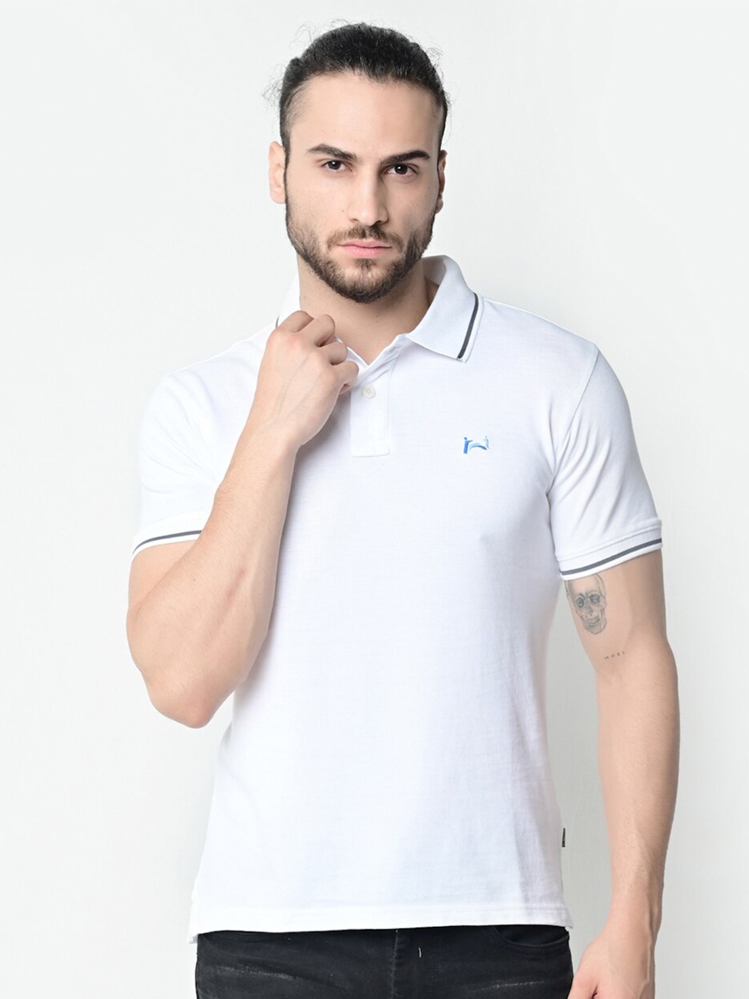 

FLAWLESS Men White Polo Collar T-shirt
