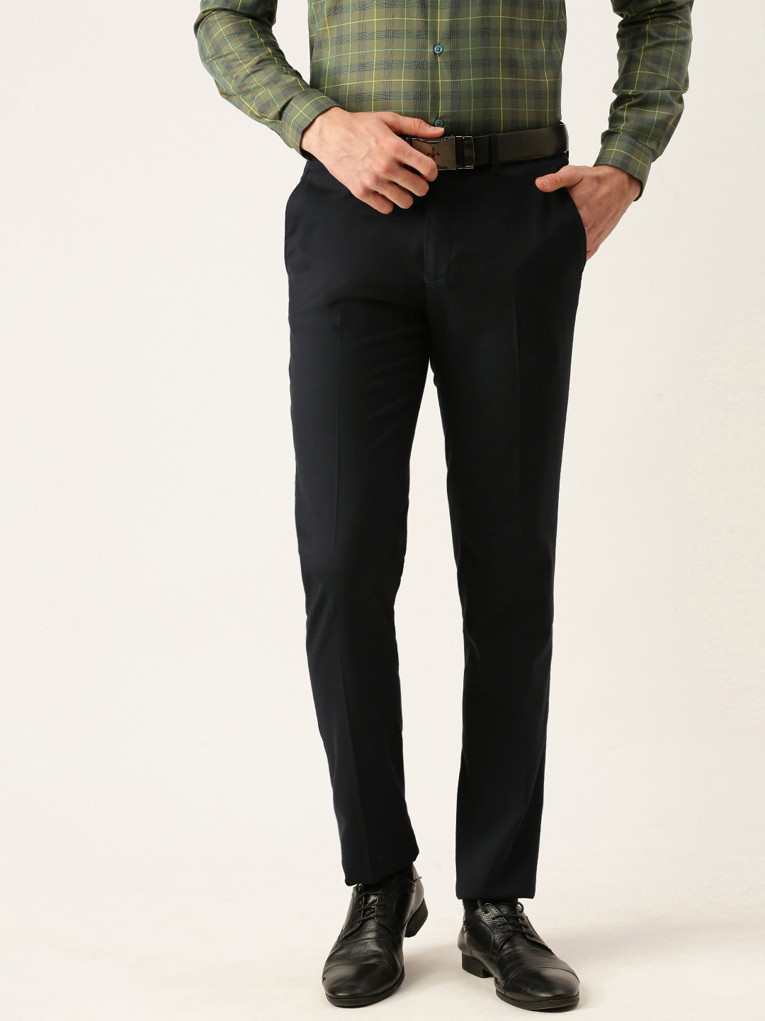 

Peter England Men Navy Blue Neo Slim Fit Solid Mid Rise Formal Trousers