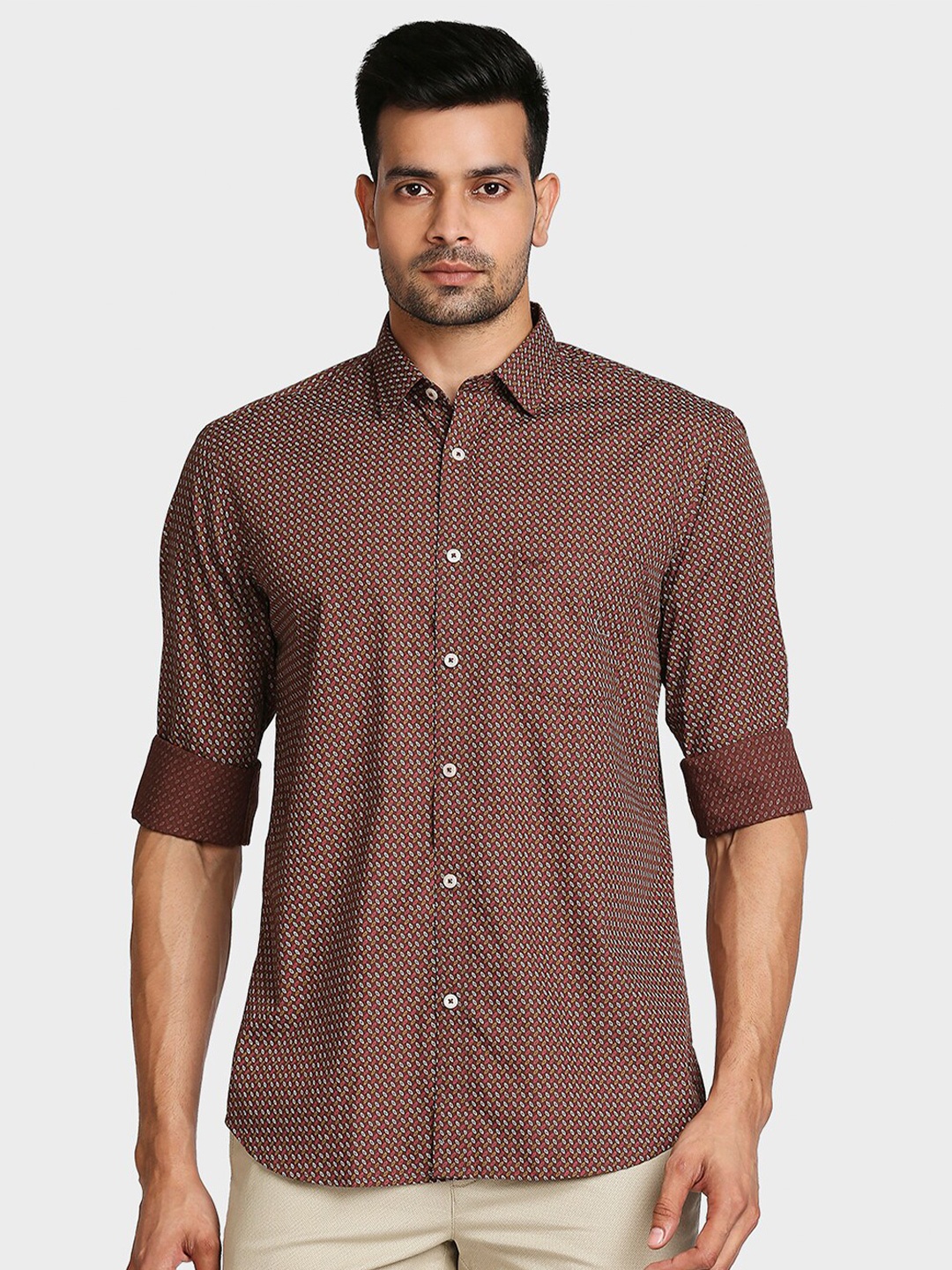 

ColorPlus Men Maroon Tailored Fit Printed Cotton Casual Shirt