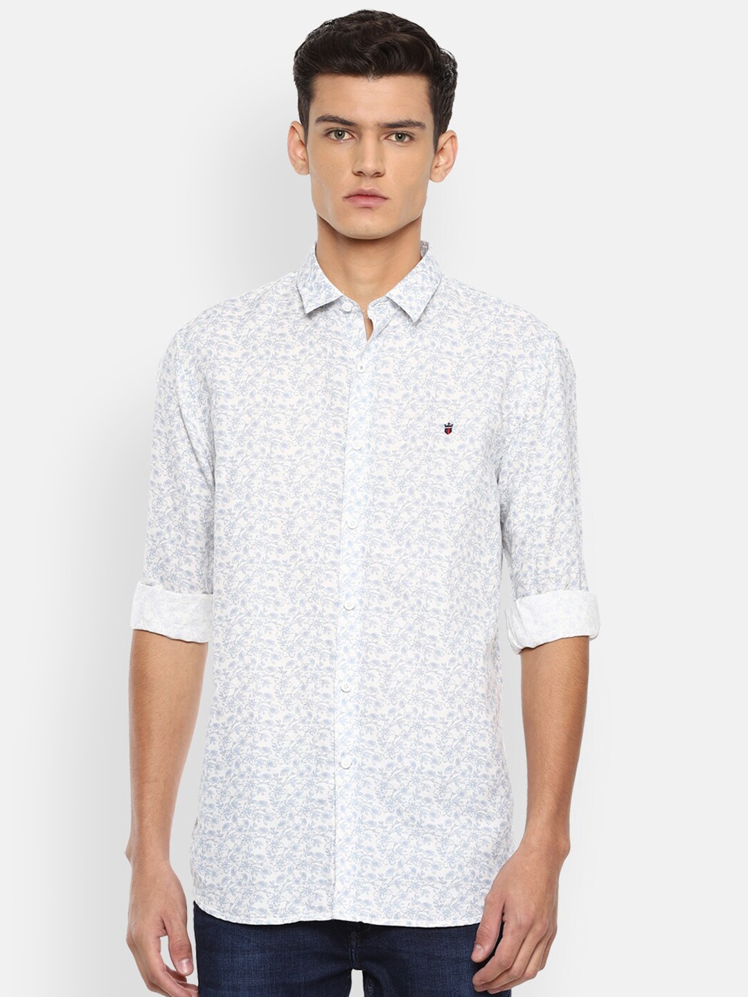 

Louis Philippe Sport Men Blue Slim Fit Floral Printed Casual Shirt