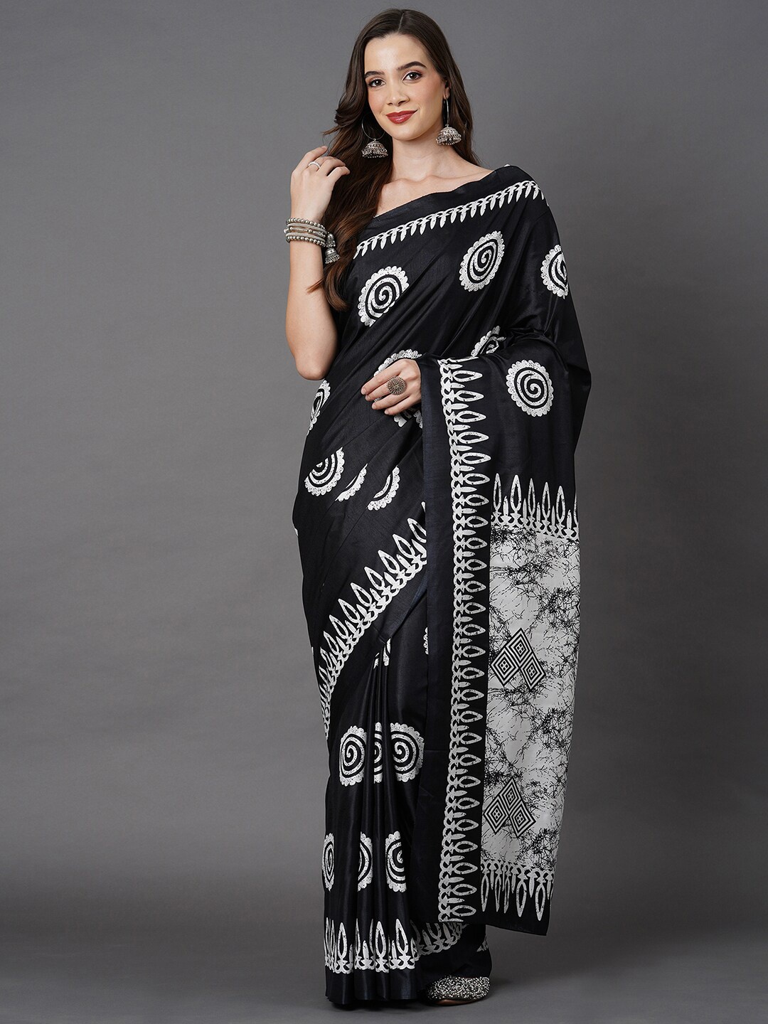 

Mitera Black & White Silk Blend Saree