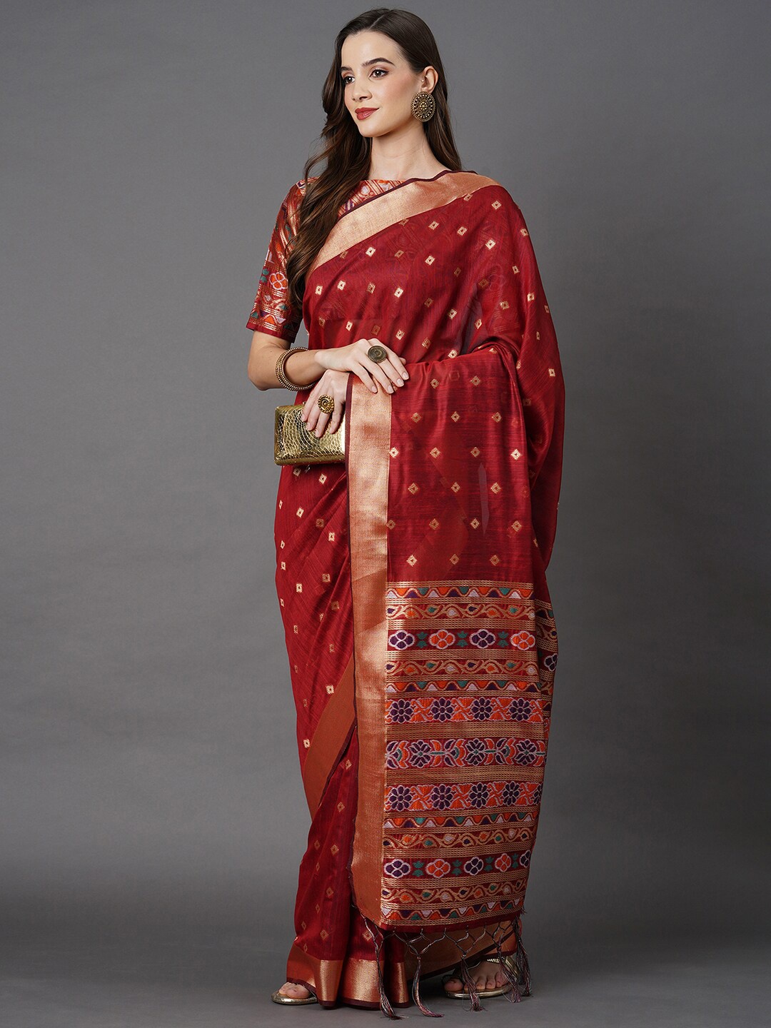 

Mitera Rust & Gold-Toned Ethnic Motifs Zari Silk Cotton Banarasi Saree