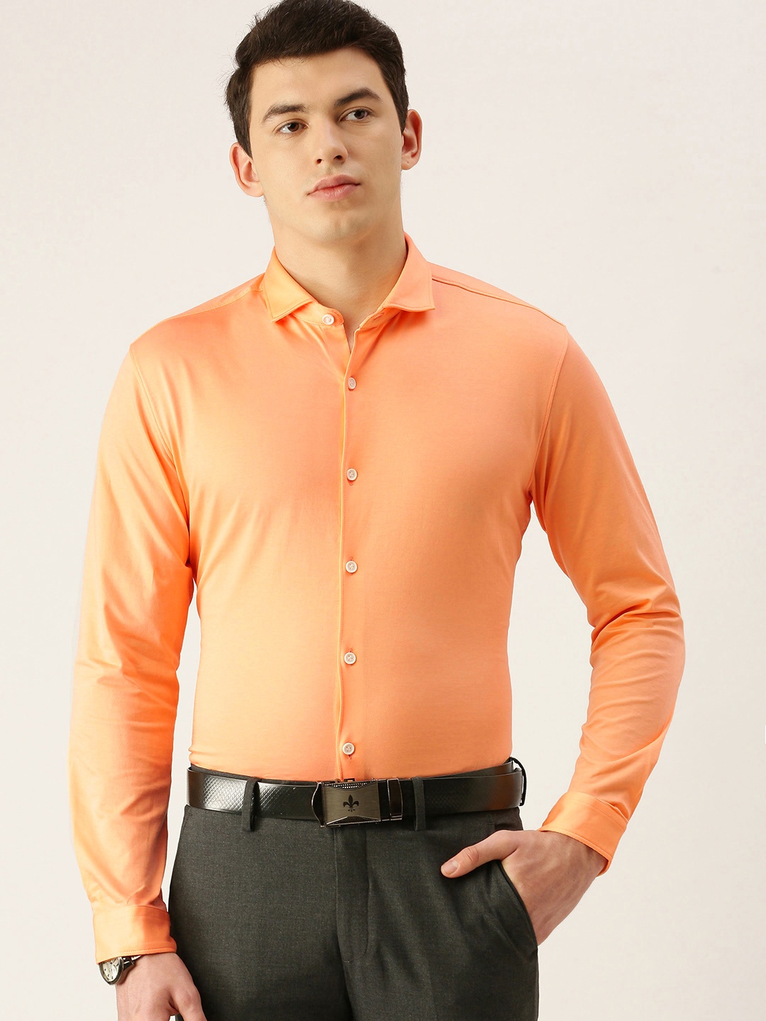 

Peter England Men Peach-Coloured Solid Slim Fit Formal Shirt