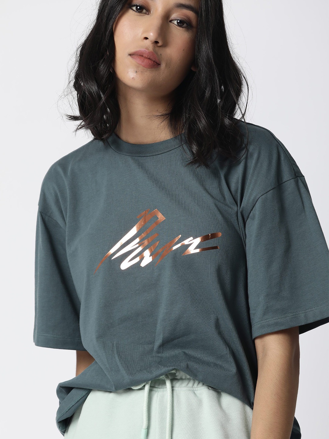 

RAREISM Women Green & Rose Gold Typography Printed Pure Cotton Slim Fit T-shirt