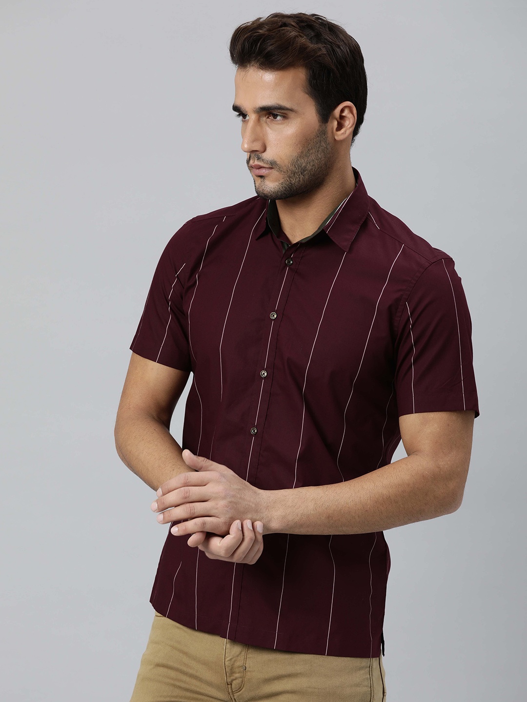

RARE RABBIT Men Streak Regular Fit Striped Shirt, Maroon
