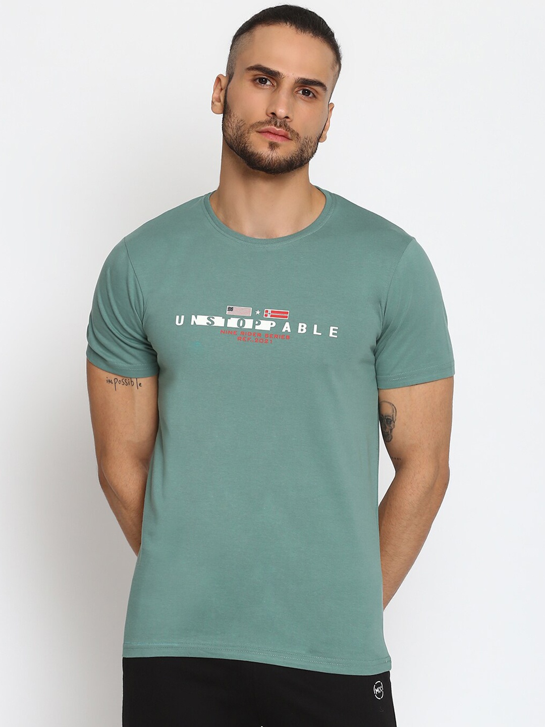 

MKH Men Green Typography Printed T-shirt