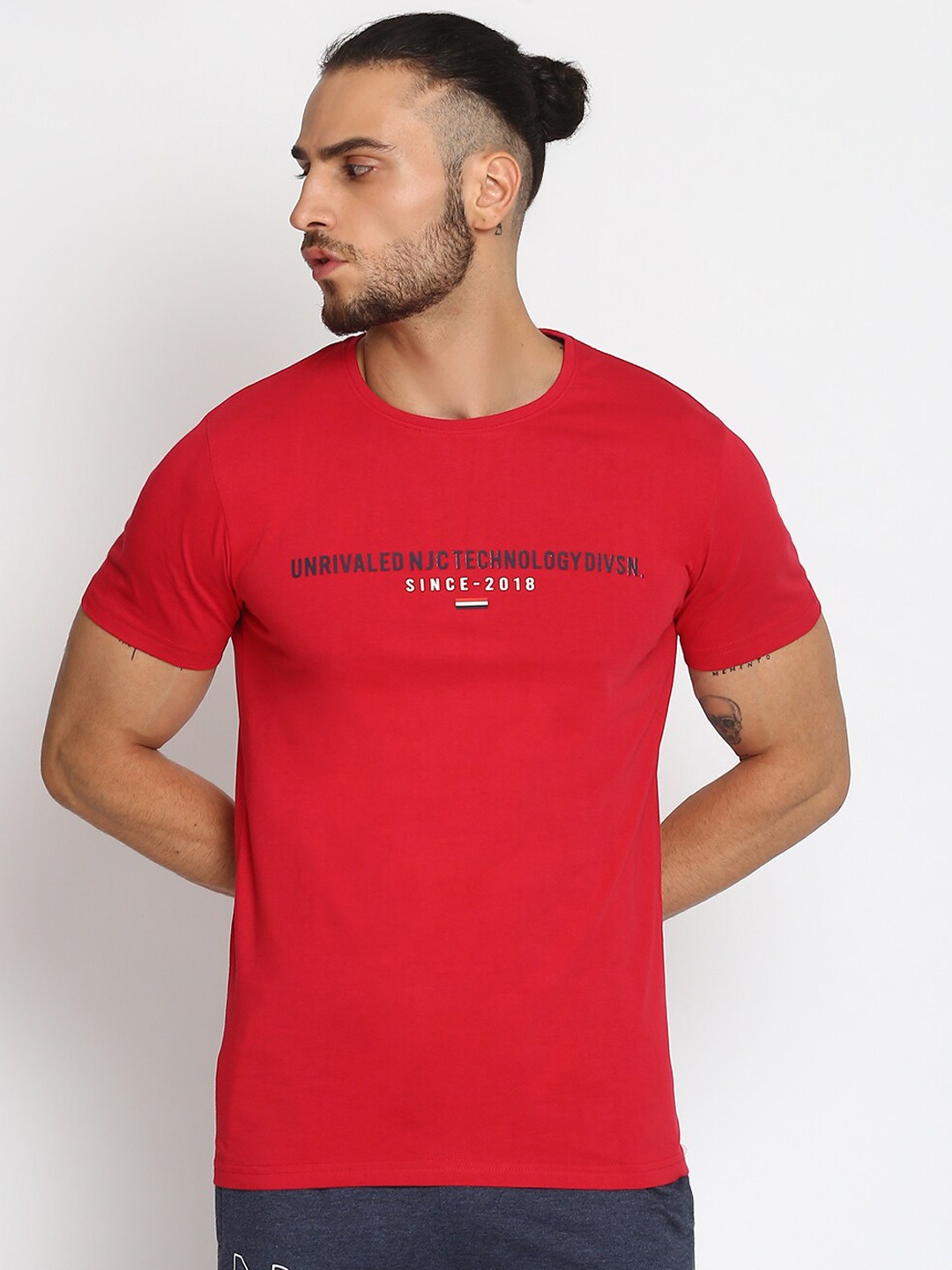 

MKH Men Red Typography Printed Cotton T-shirt