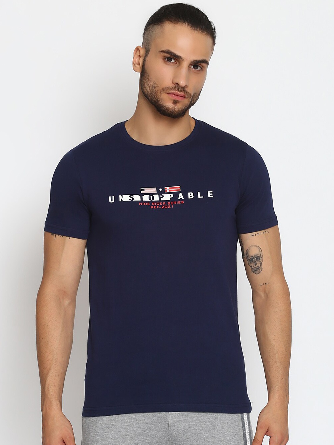 

MKH Men Blue Typography Printed Cotton T-shirt