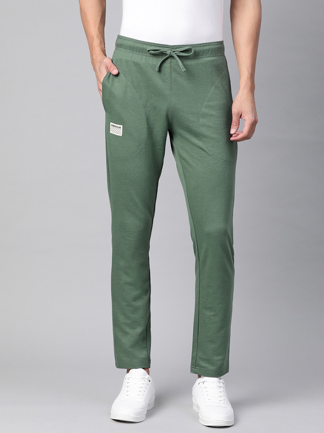 

Hubberholme Men Green Cotton Regular Fit Track Pants