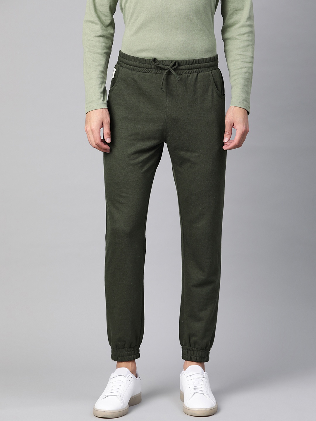 

Hubberholme Men Olive Green Solid Regular Fit Joggers