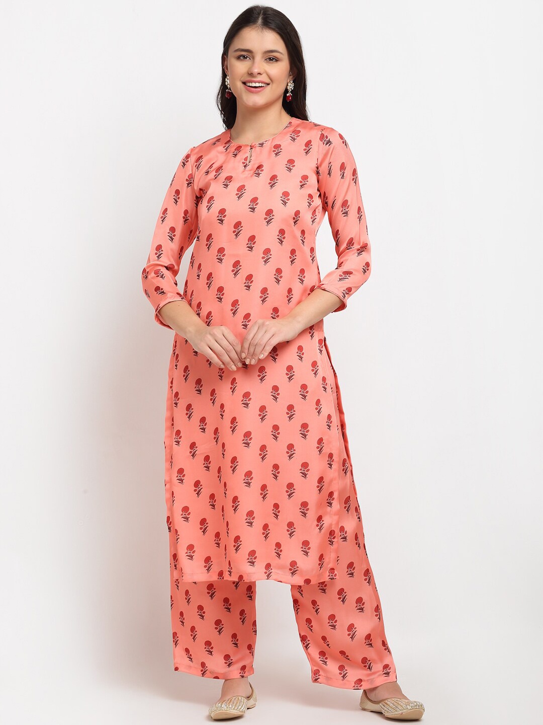 

anokherang Women Peach-Coloured Floral Embroidered Kurta with Trousers & With Dupatta
