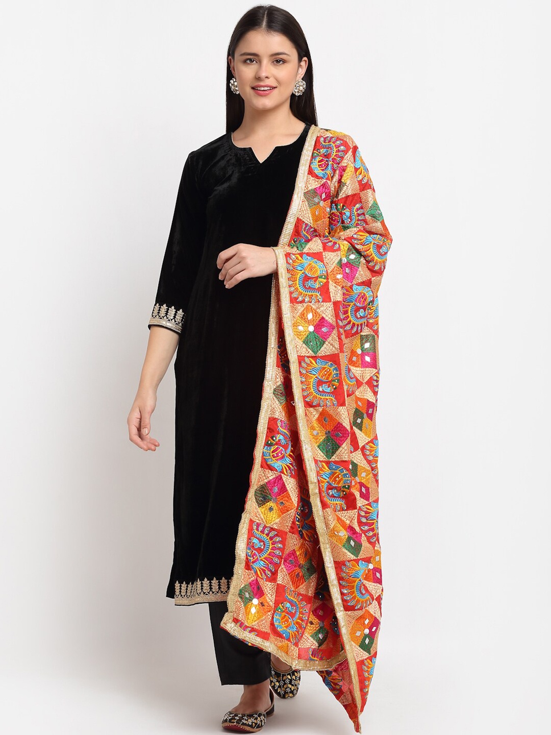 

anokherang Women Black Velvet Kurta with Palazzos & Dupatta