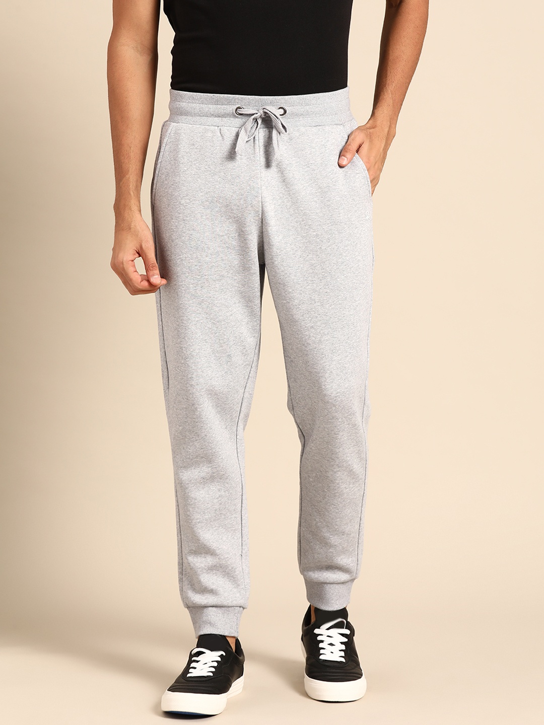 

United Colors of Benetton Men Grey Melange Solid Regular Fit Track Pants