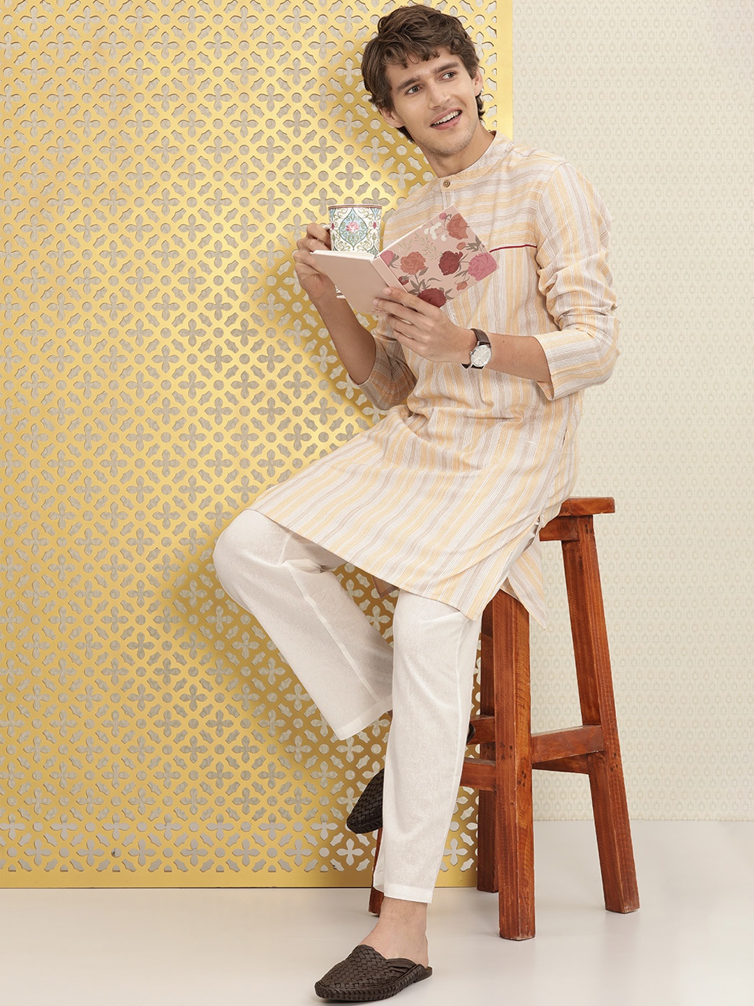 

Ode by House of Pataudi Men Beige & White Striped Kurta with Trousers