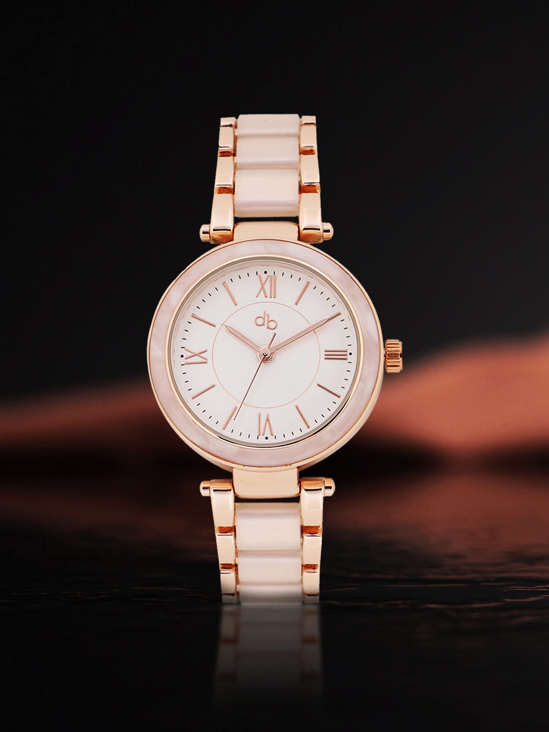 

DressBerry Women Rose Gold Analogue Watch MFB-PN-WTH-S9645-R