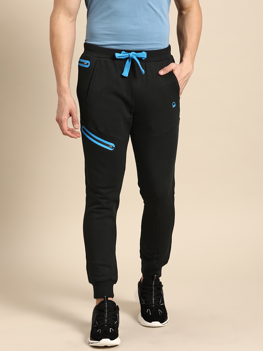 

United Colors of Benetton Men Black & Blue Printed Detail Joggers