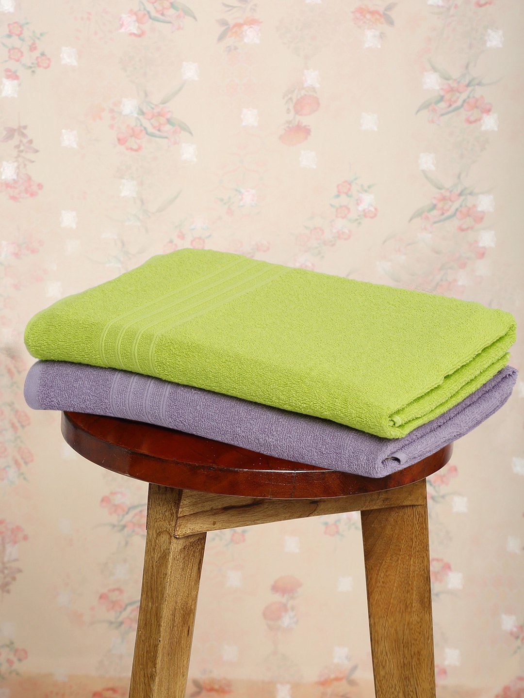

MYTRIDENT Set of 2 Green Lavender Solid 400 GSM Cotton Bath Towels