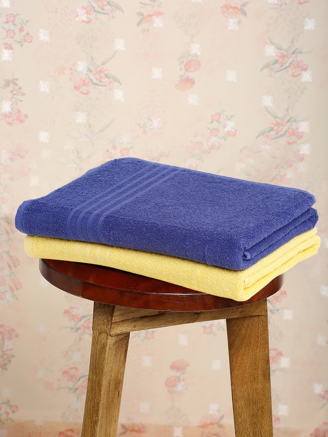 

MYTRIDENT Set Of 2 Yellow Blue 400 GSM Towel