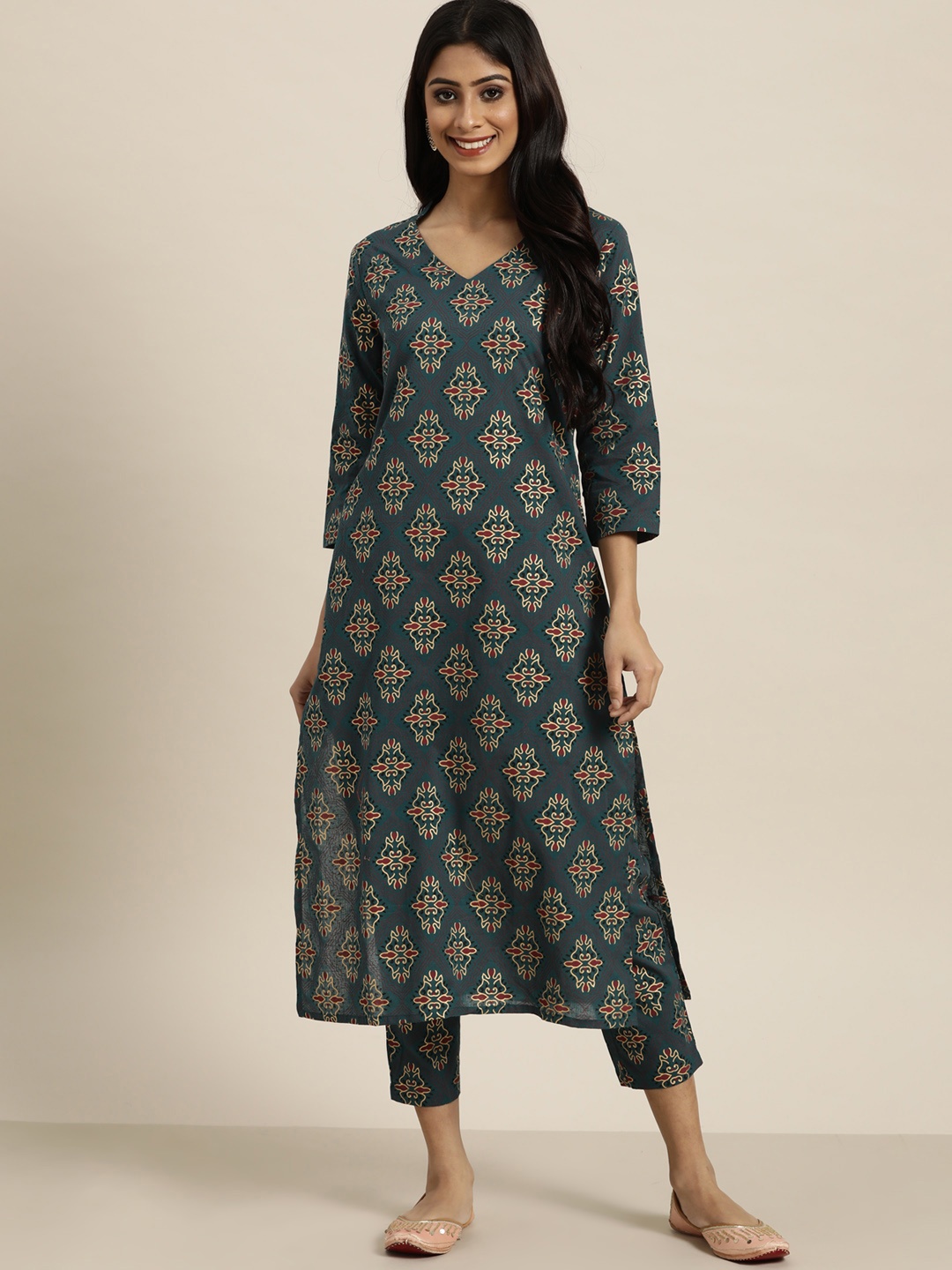 

Sangria Women Teal Blue & Beige Ethnic Motifs Printed Pure Cotton Kurta with Trousers