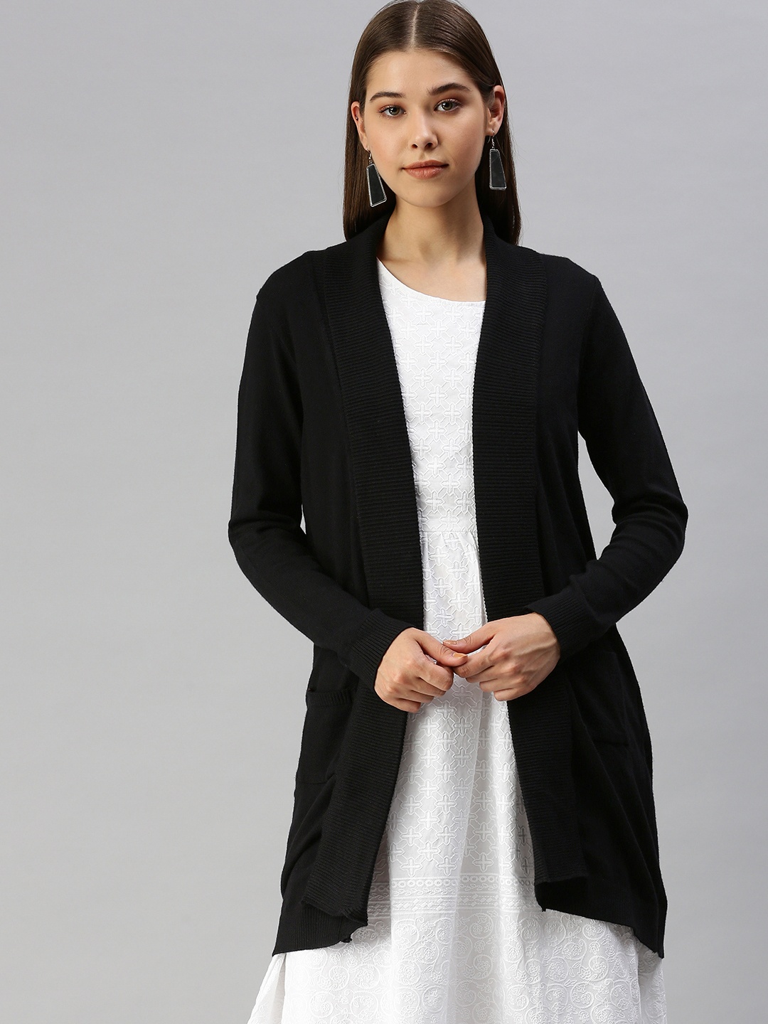 

Global Desi Women Black Solid Longline Shrug