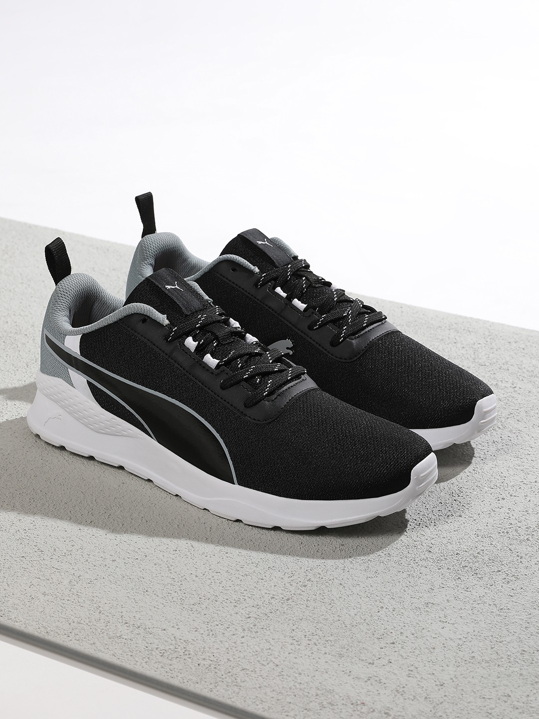 

Puma Men Tour Sneakers, Black