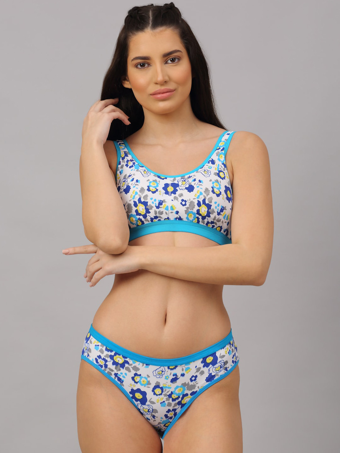 

PrettyCat Women White & Blue Printed Lingerie Set PC-SET-6043