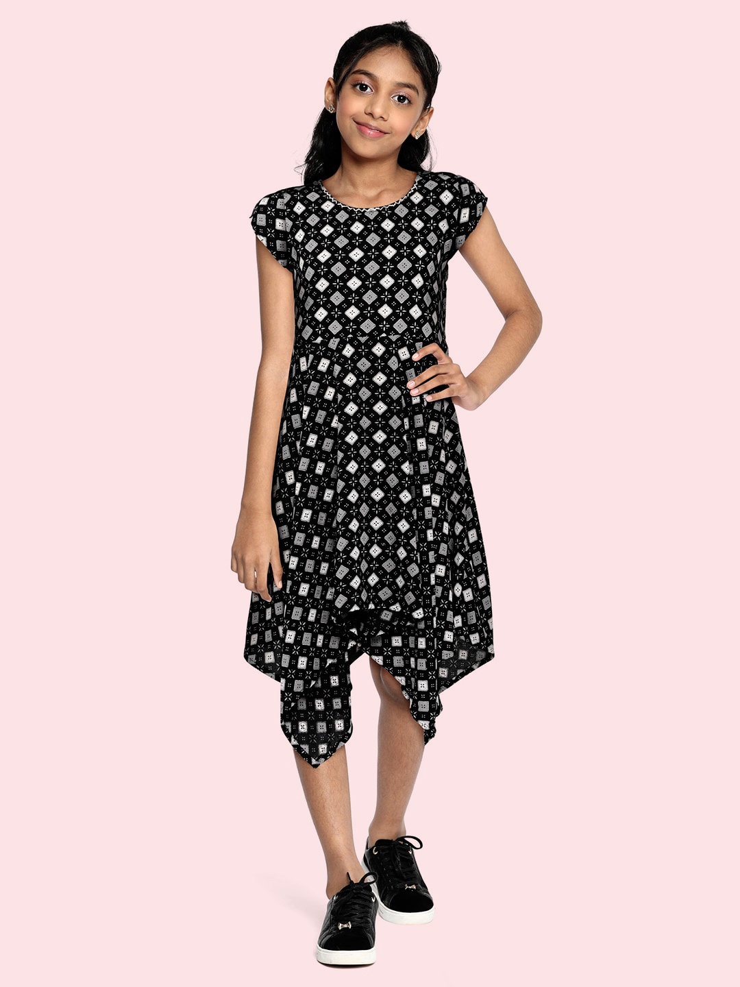 

Global Desi Black Ethnic Motifs A-Line Dress