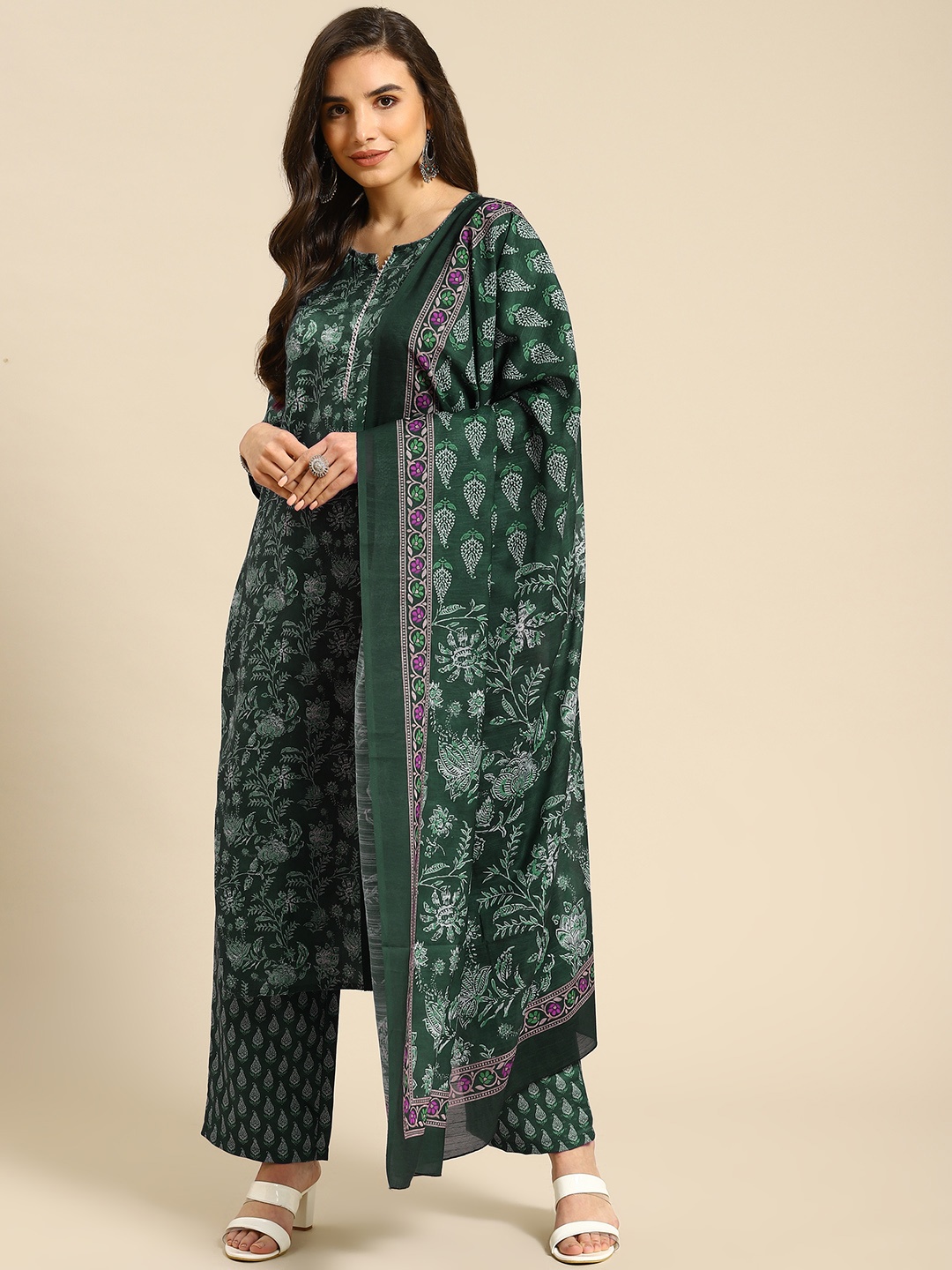 

Prakrti Women Green & White Pashmina Floral Print Winter Kurta with Trousers & Dupatta