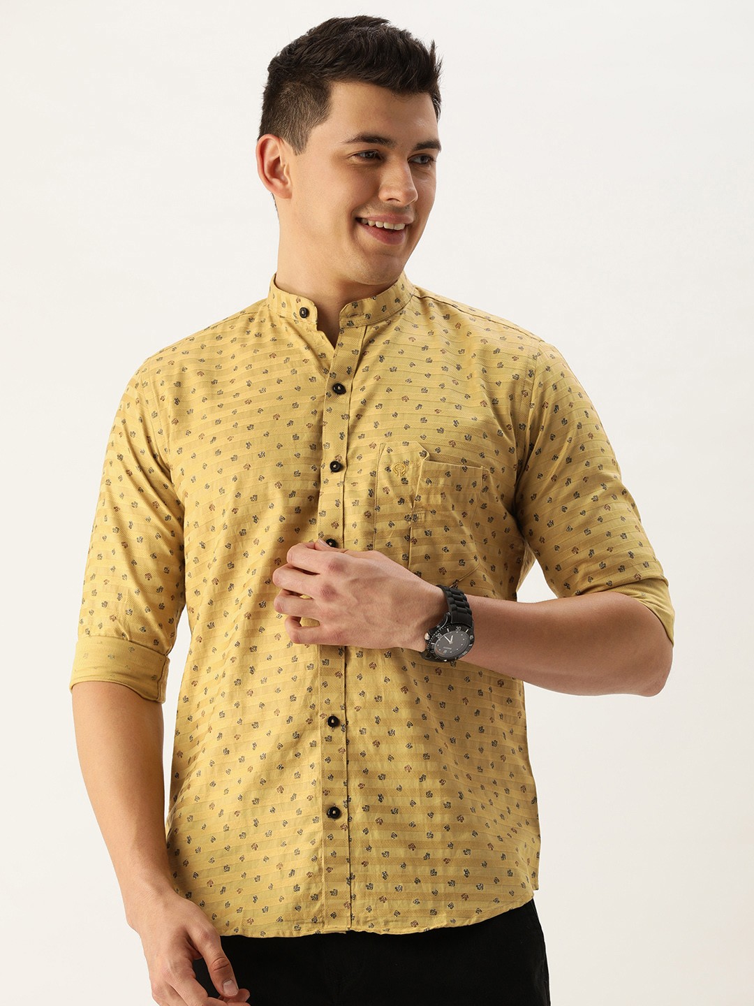 

COUPER & COLL Men Olive Green Premium Slim Fit Printed Casual Shirt