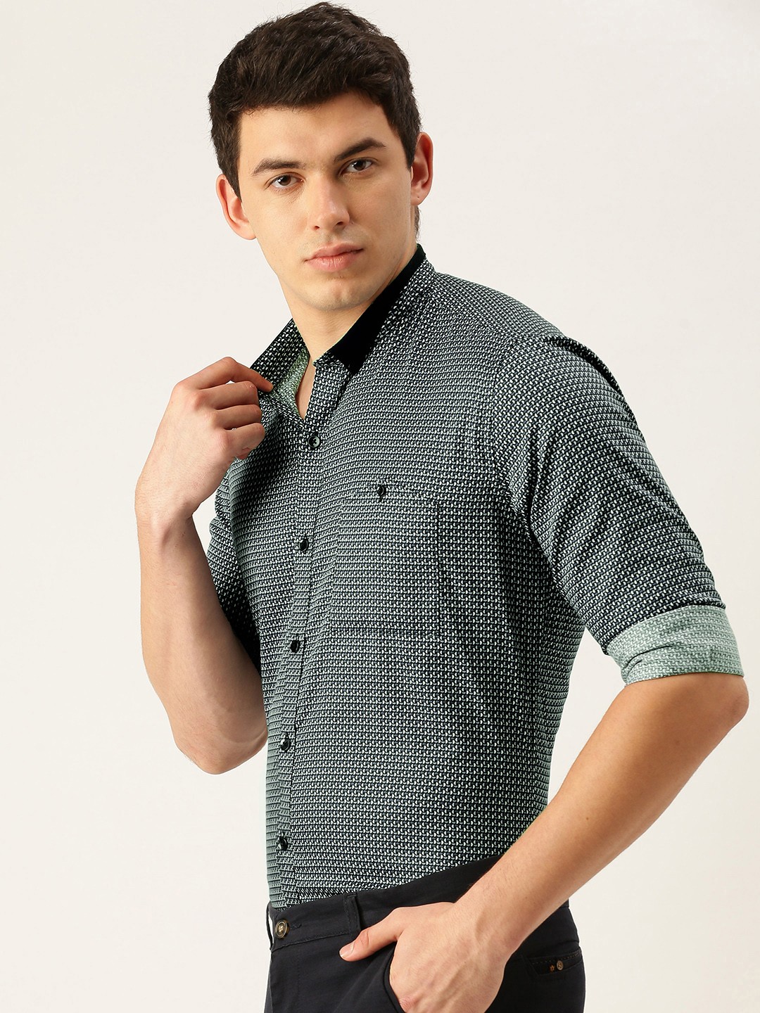

COUPER & COLL Men Black Premium Slim Fit Printed Party Shirt