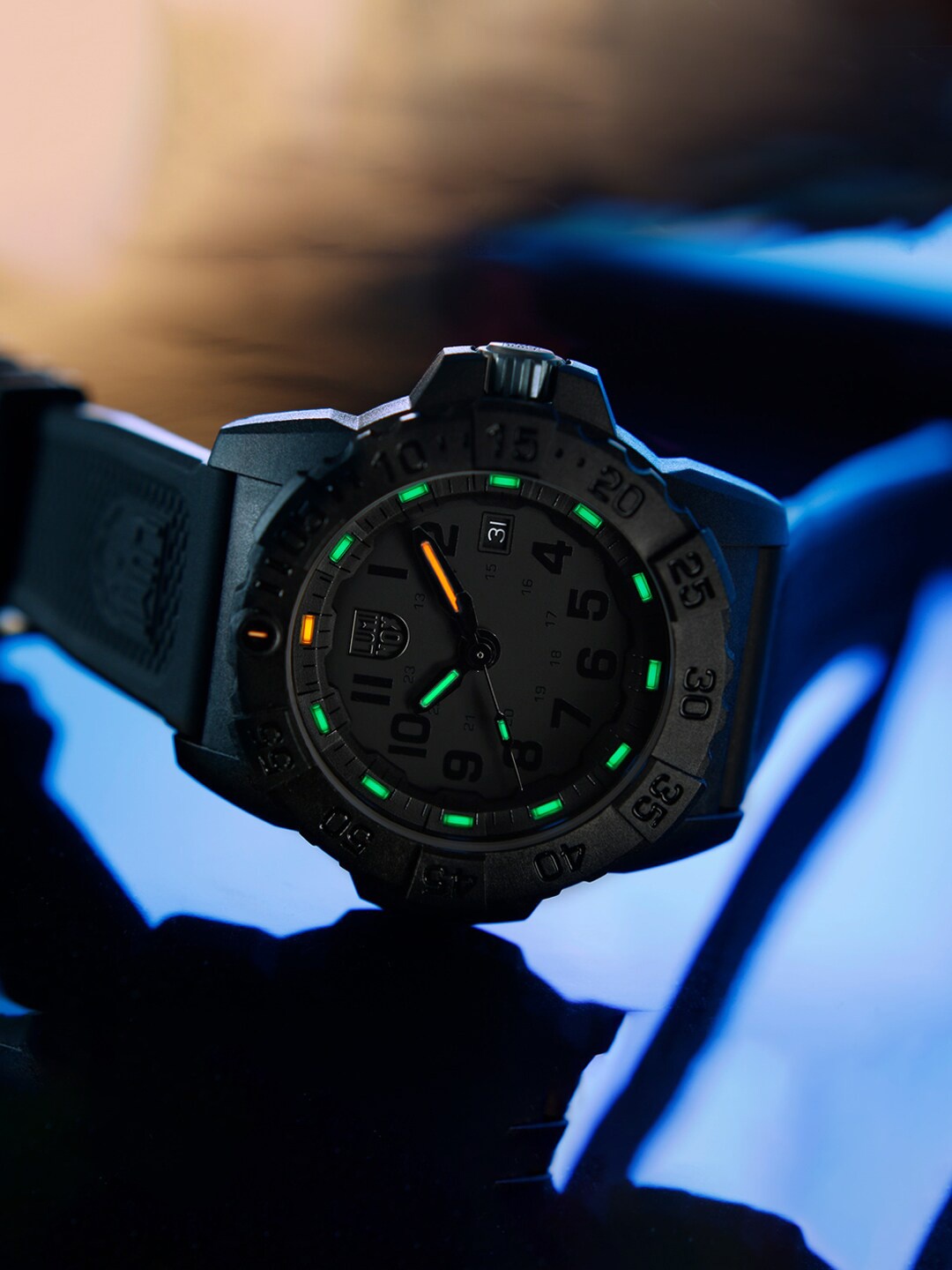 

Luminox Men Black Dial & Black Straps Analogue Watch - XS.3501.BO.F