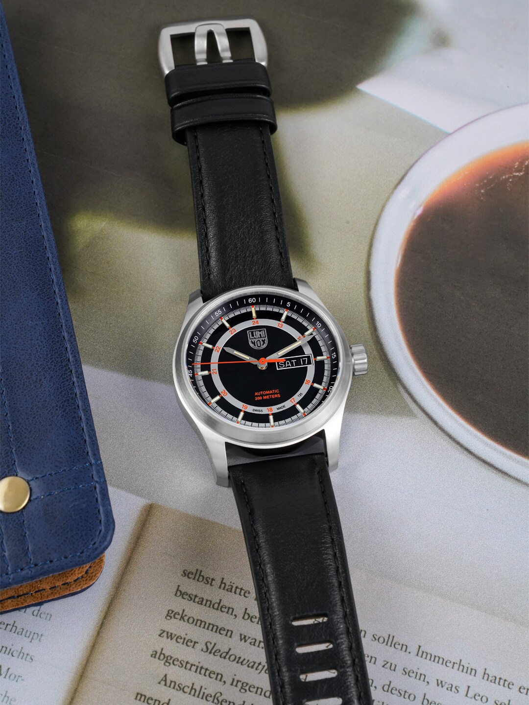 

Luminox Men Black Dial & Leather Straps Analogue Automatic Motion Powered Watch XL 1901
