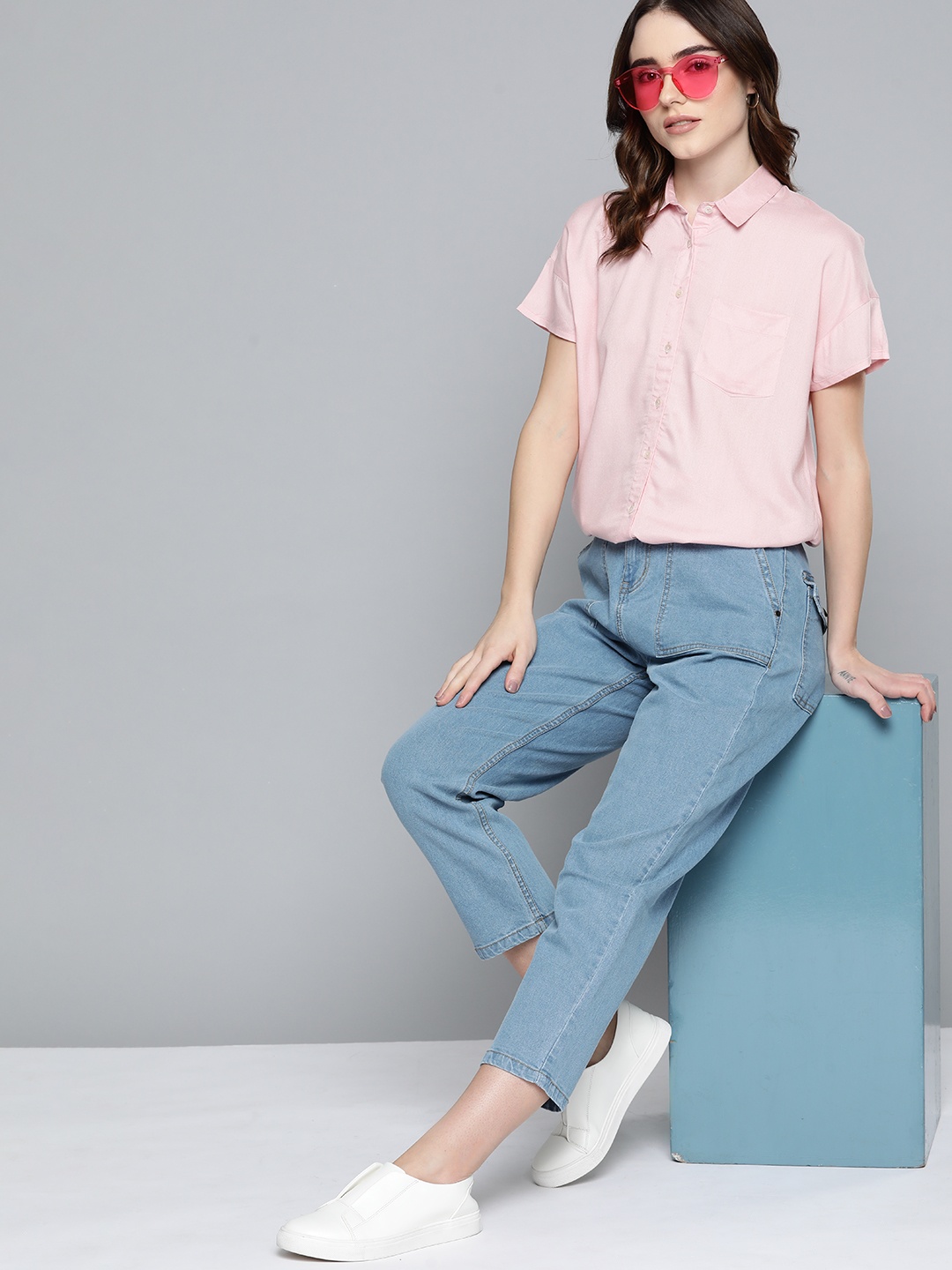 

Harvard Women Pink Solid Casual Shirt