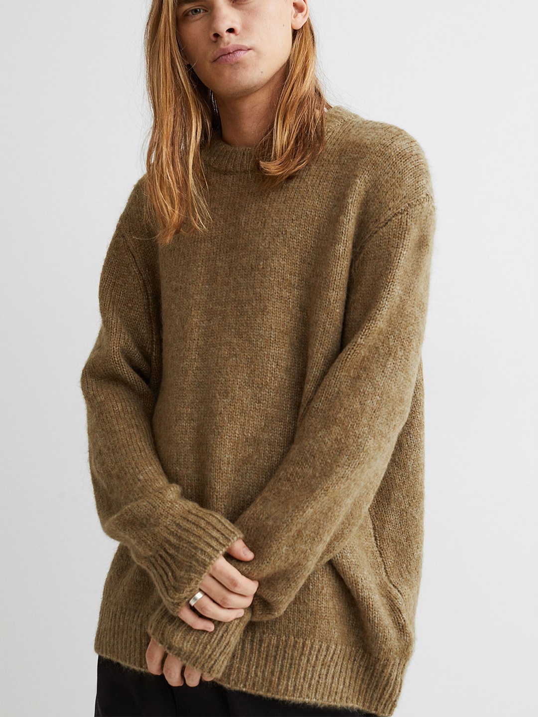

H&M Men Beige Relaxed Fit Jumper