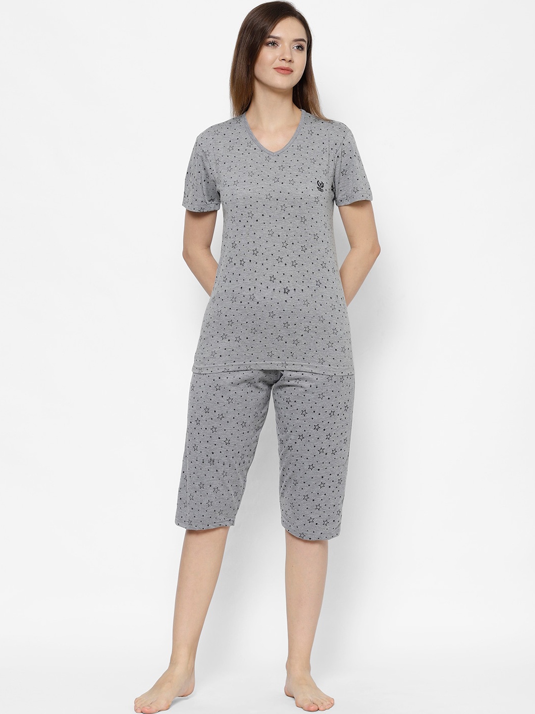 

VIMAL JONNEY Women Grey Printed Night suit