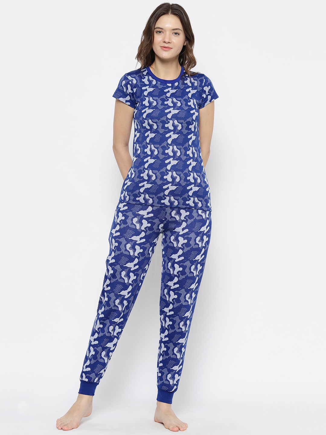 

VIMAL JONNEY Women Blue Printed Night suit