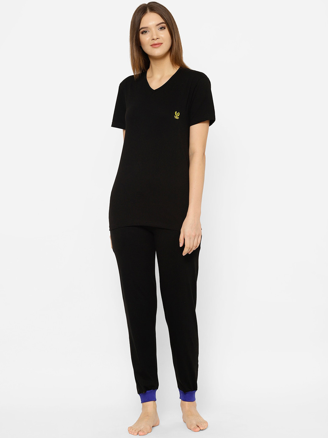 

VIMAL JONNEY Women Black Night suit