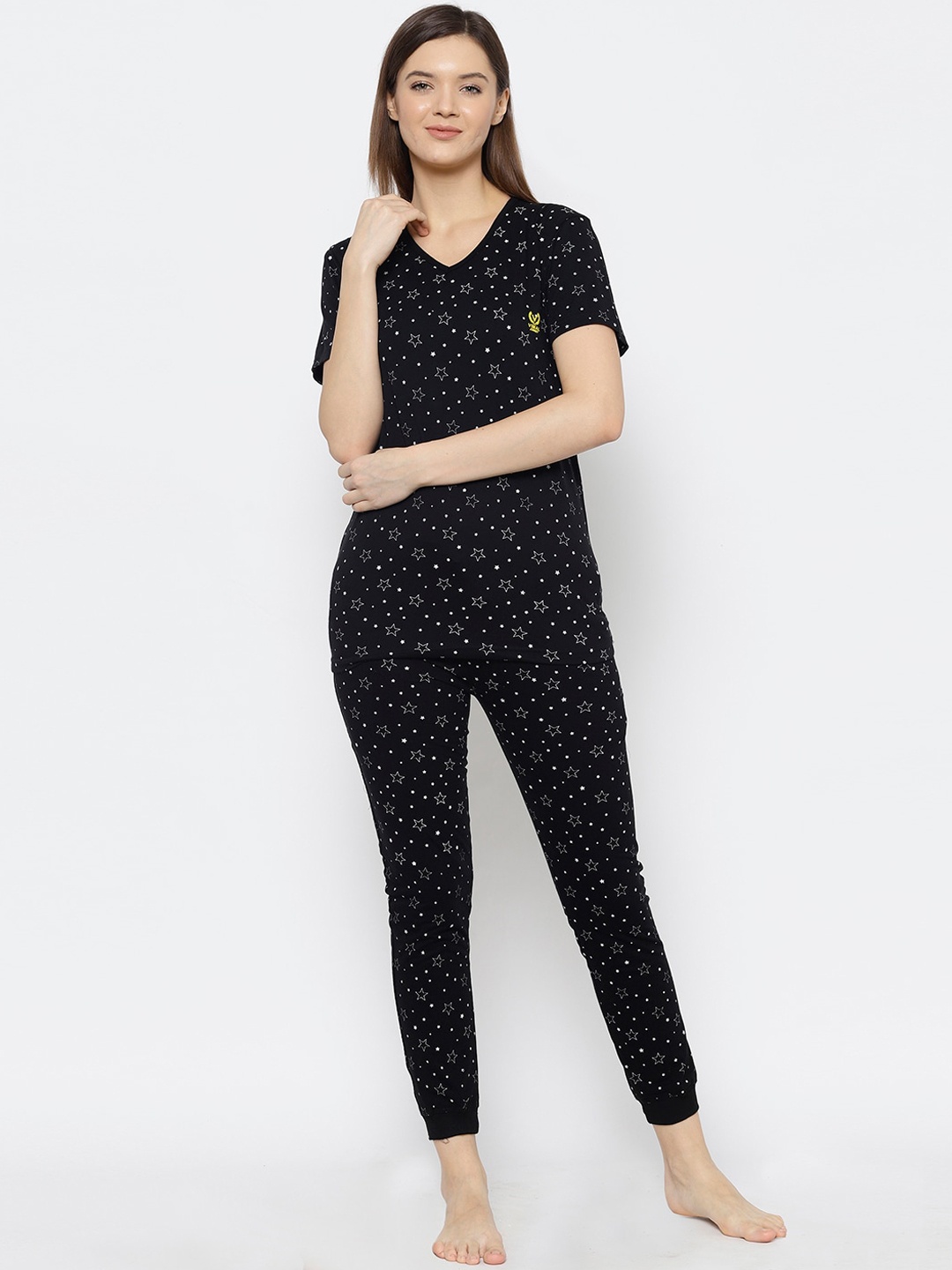

VIMAL JONNEY Women Black Printed Night suit