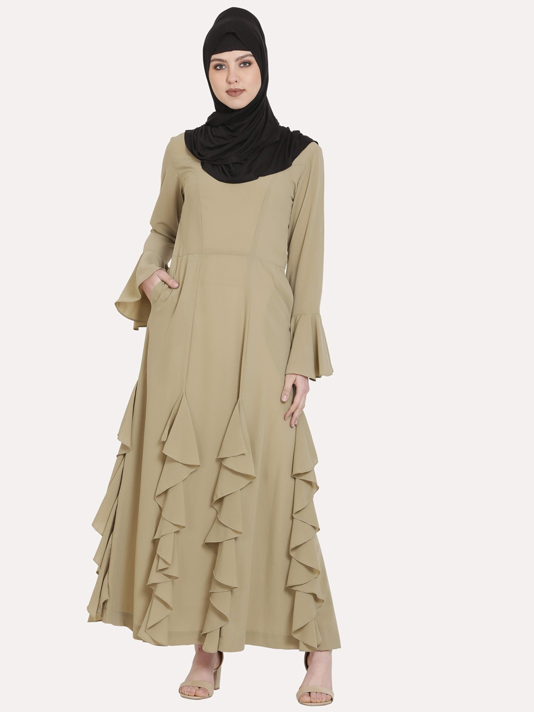 

MOMIN LIBAS Women Beige Solid Abaya Burqa