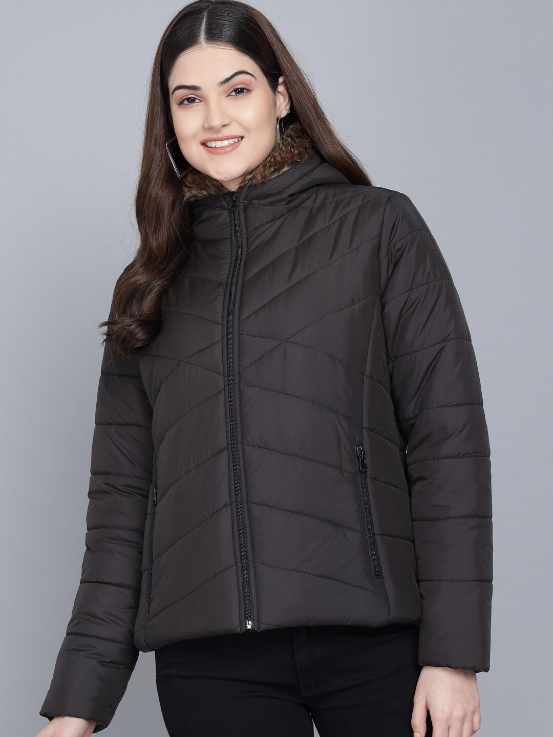 

Kotty Women Black Lightweight Padded Jacket